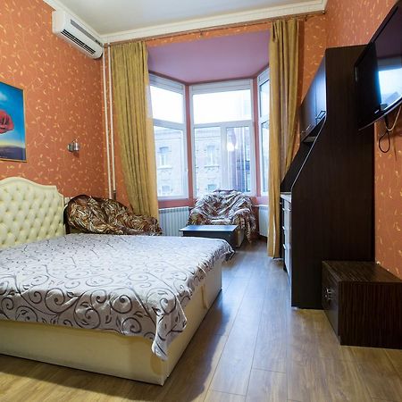Rymarska Apart Hotel Kharkiv Extérieur photo