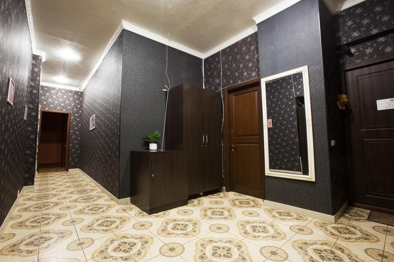 Rymarska Apart Hotel Kharkiv Extérieur photo